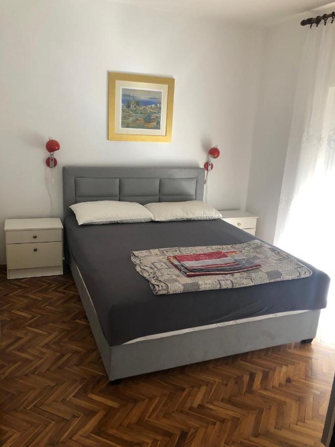 Apartment Bianca Porec Bagian luar foto